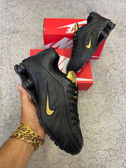 Nike Shox R4 negras