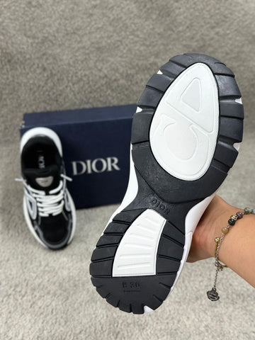 Dior B30 negras y blancas