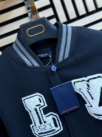 Chaqueta Louis Vuitton (Máxima calidad)