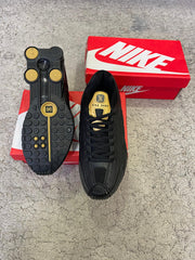 Nike Shox R4 negras
