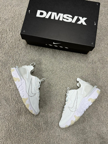 React Visión blanco