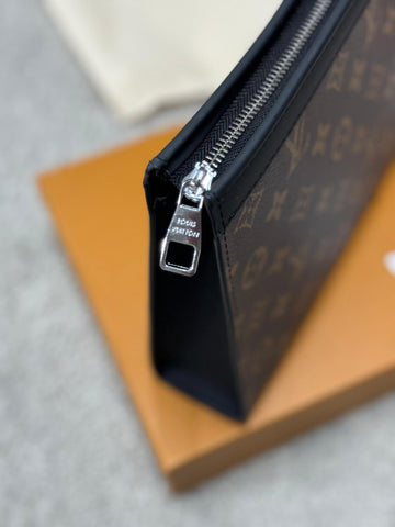 Bolso Louis Vuitton hombre