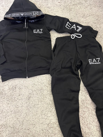 Chándal Armani negro