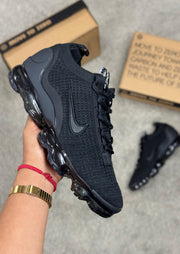 Nike Vapormax black