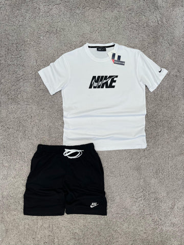 Nuevo Conjunto de verano Nike