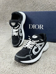 Dior B30 negras y blancas