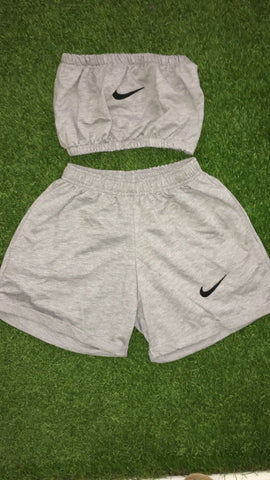 Conjunto Chica "Baja calidad"