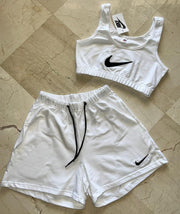 Conjunto Chica "Baja calidad"